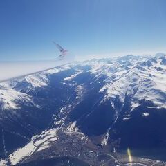Flugwegposition um 14:04:10: Aufgenommen in der Nähe von Bezirk Inn, Schweiz in 3262 Meter
